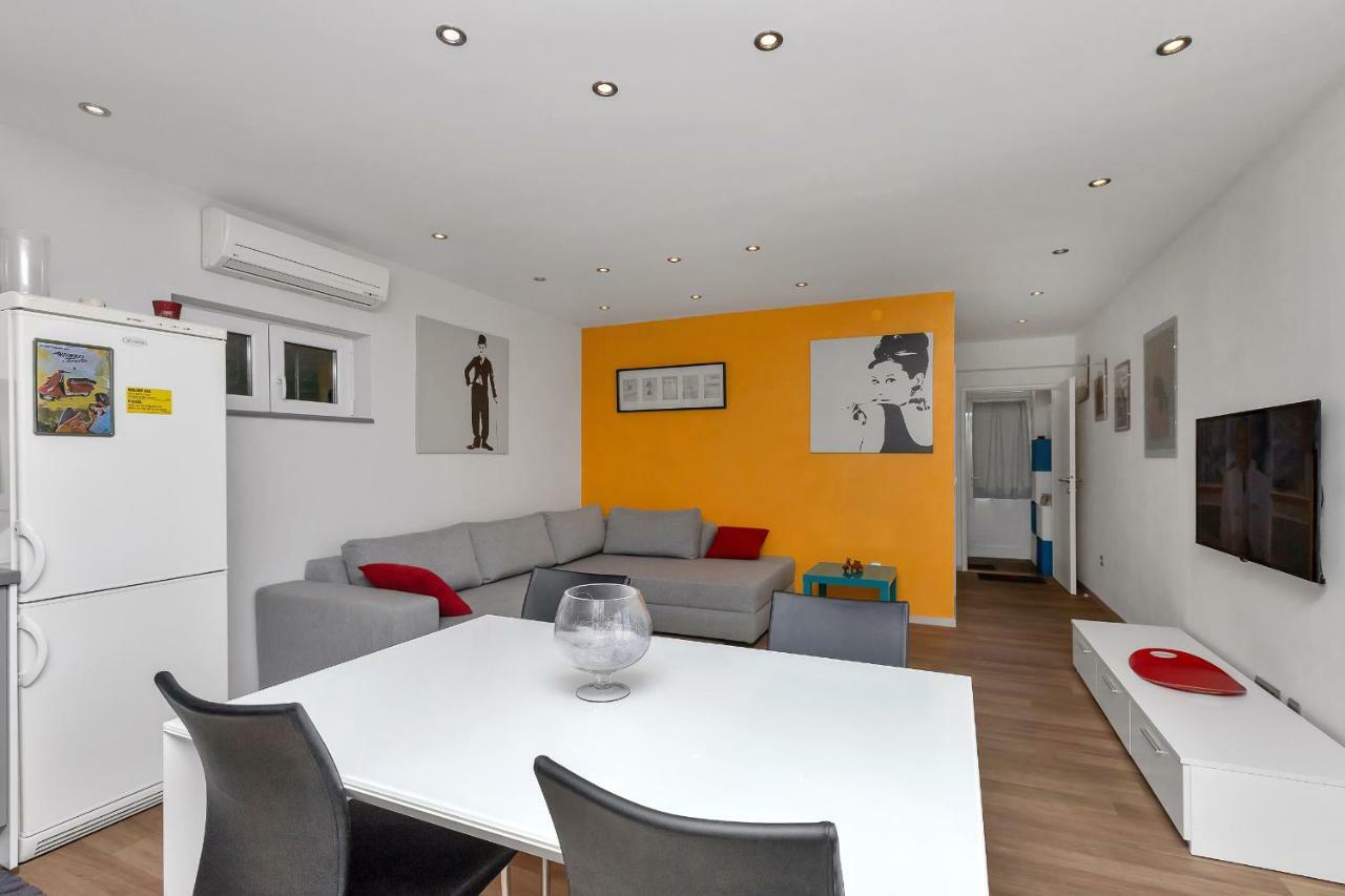Apartments Buljan Makarska Extérieur photo